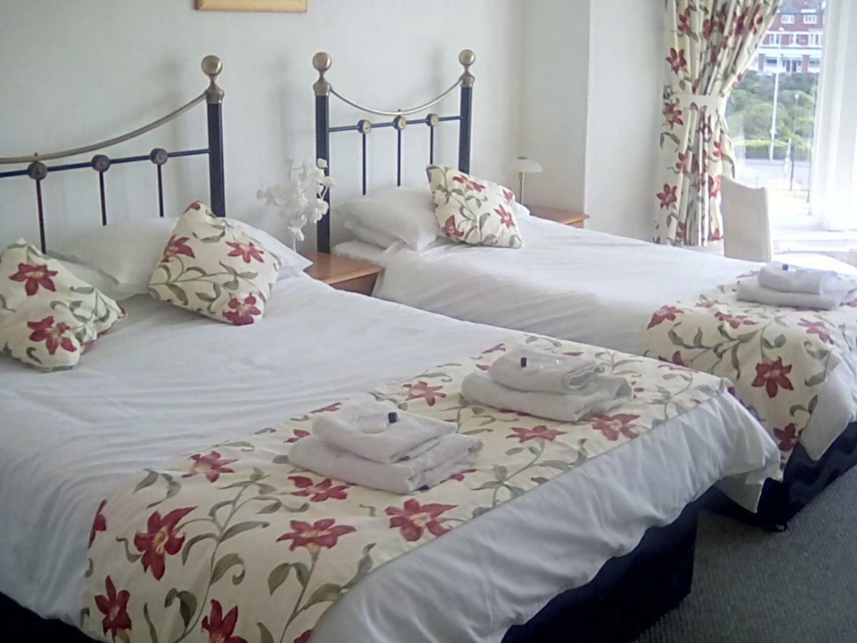 The Braeside Families And Couples Bed and Breakfast Blackpool Exterior foto